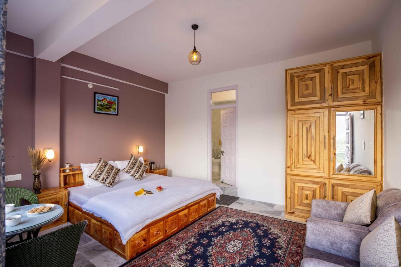 Zostel Homes Kotkhai Homestay